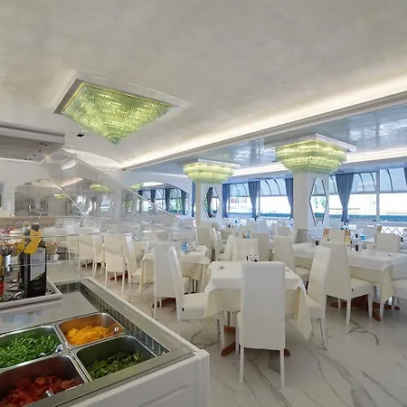 Hotel Helen 3*