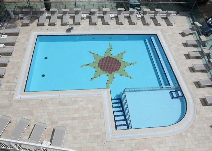 Helen 3* Каорле